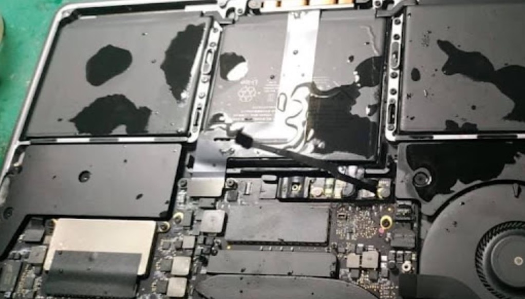 servis macbook mati total, service macbook mati total, servis macbook jakarta, service macbook jakarta, servis macbook termurah, service macbook termurah